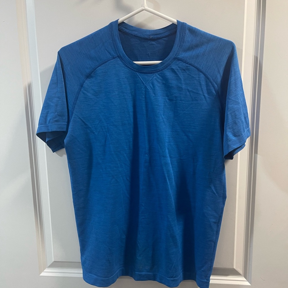 Lululemon Metal Vent Tech Short Sleeve Blue Size Small
